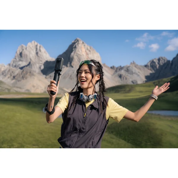 Insta360 X6 Essentials Bundle - Image 3